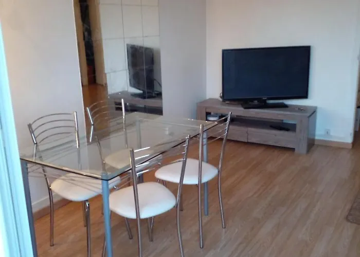 아파트 Le Grand Robinson Rer B 르 플레시-로뱅송